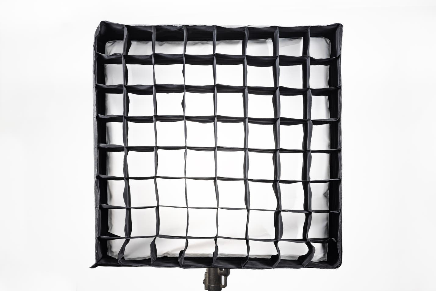 Aputure Nova II 1x1 (No Case) - APUTURE | Bellalite Aputure Nova II 1x1 (No Case) - APUTURE | Bellalite