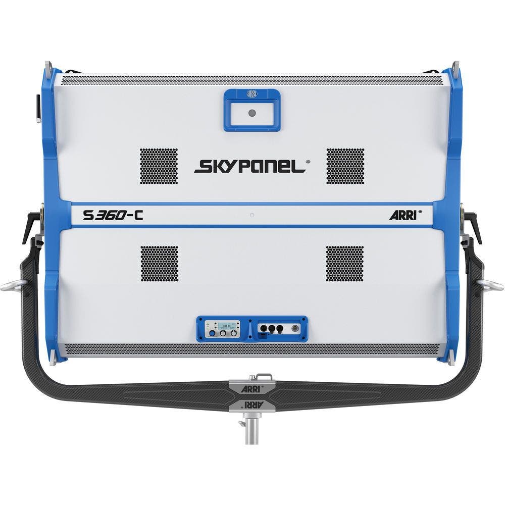 ARRI SkyPanel S360-C Kit (Schuko) - w/o Accessories - Arri | Bellalite ARRI SkyPanel S360-C Kit (Schuko) - w/o Accessories - Arri | Bellalite