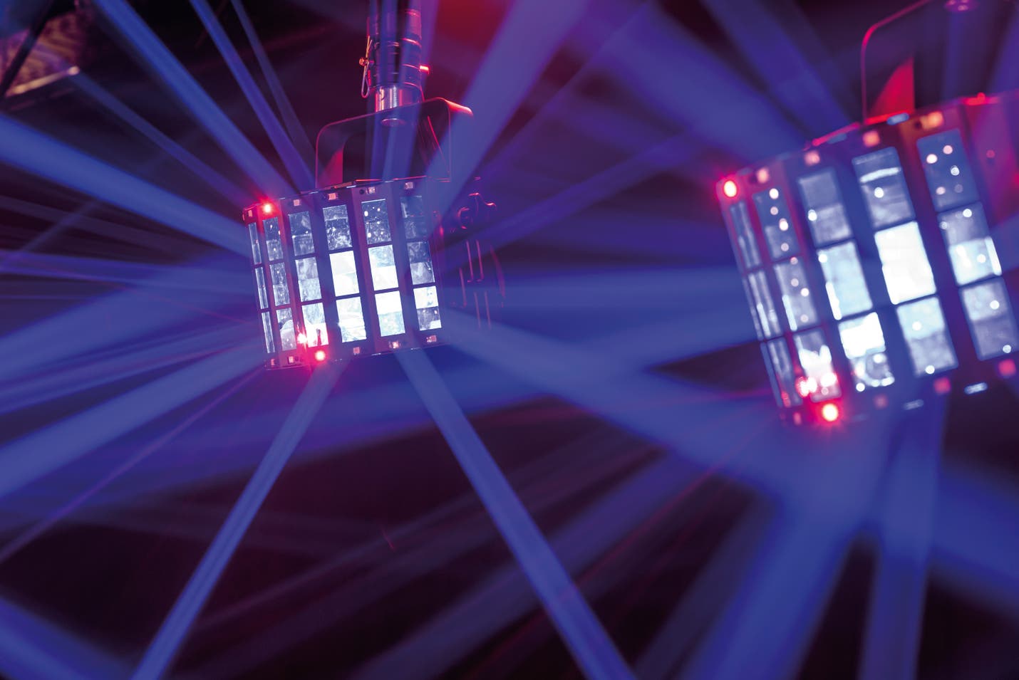 Energetic XL 3-in-1 Light Effect - Showtec | Bellalite Energetic XL 3-in-1 Light Effect - Showtec | Bellalite