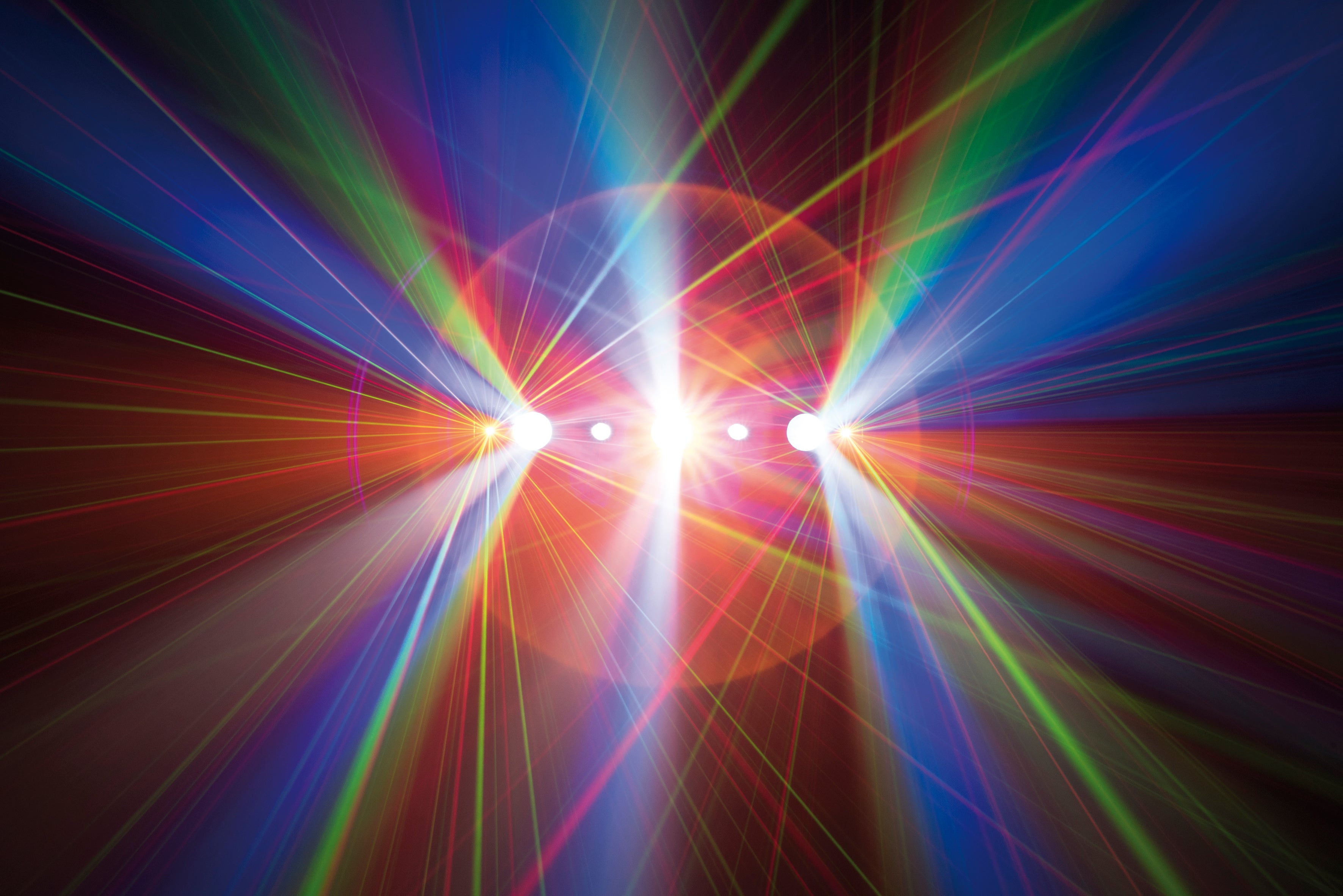 Dynamica 4-in-1 Light Effect - Showtec | Bellalite