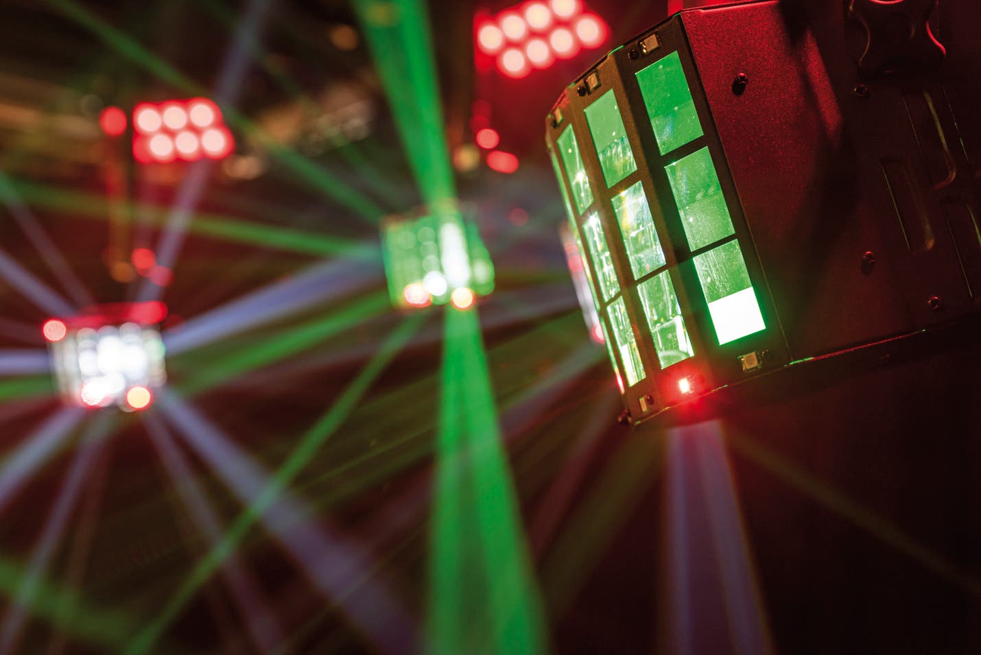 Energetic XL 3-in-1 Light Effect - Showtec | Bellalite Energetic XL 3-in-1 Light Effect - Showtec | Bellalite