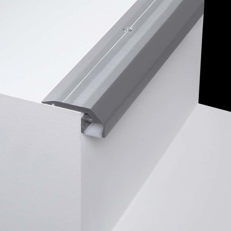 Aluminiumprofil S-Line Step Down, 3m Vit - PROLED | Bellalite Aluminiumprofil S-Line Step Down, 3m Vit - PROLED | Bellalite