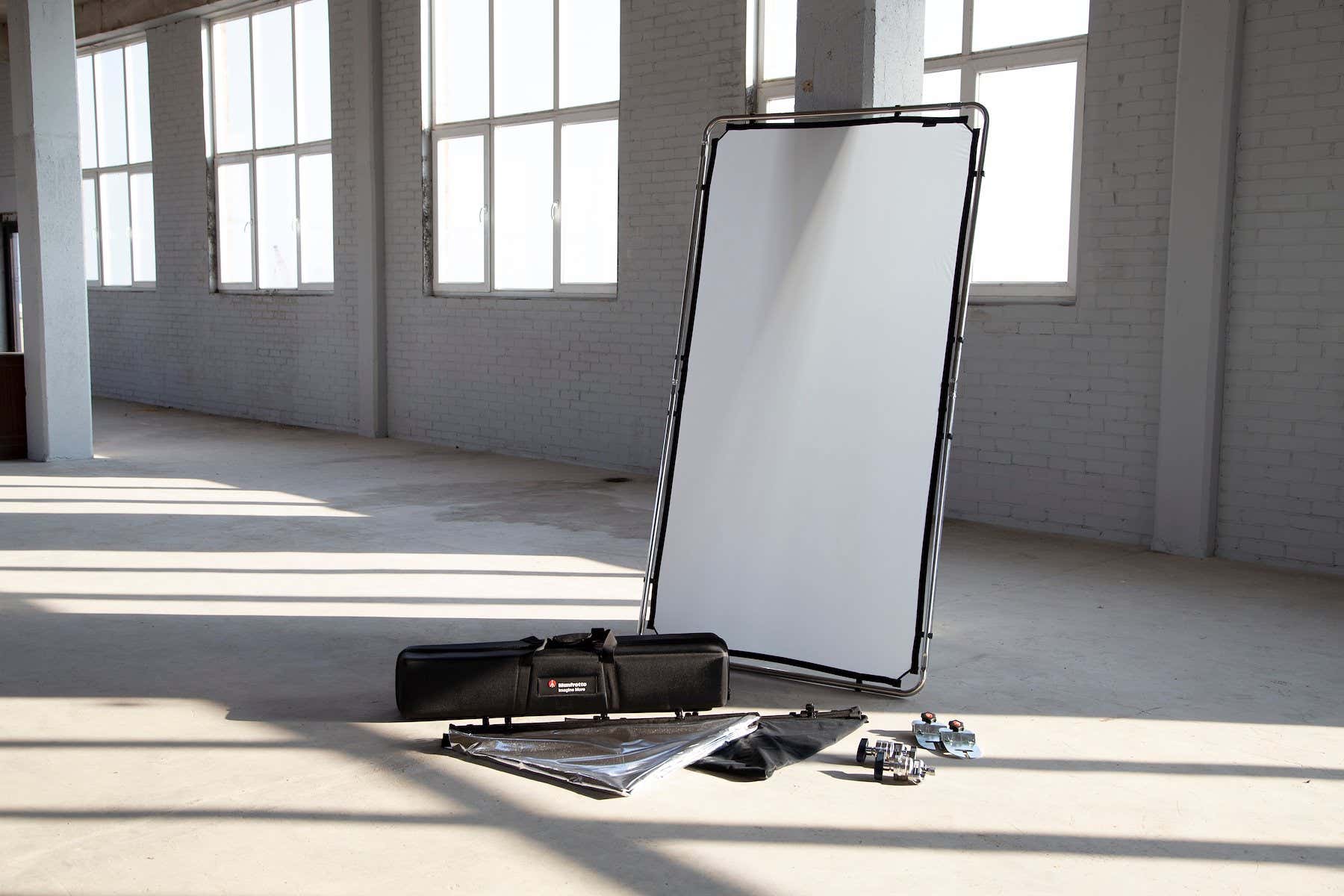 Manfrotto Pro Scrim All In One Kit Med 1,1m x 2m - Manfrotto | Bellalite Manfrotto Pro Scrim All In One Kit Med 1,1m x 2m - Manfrotto | Bellalite