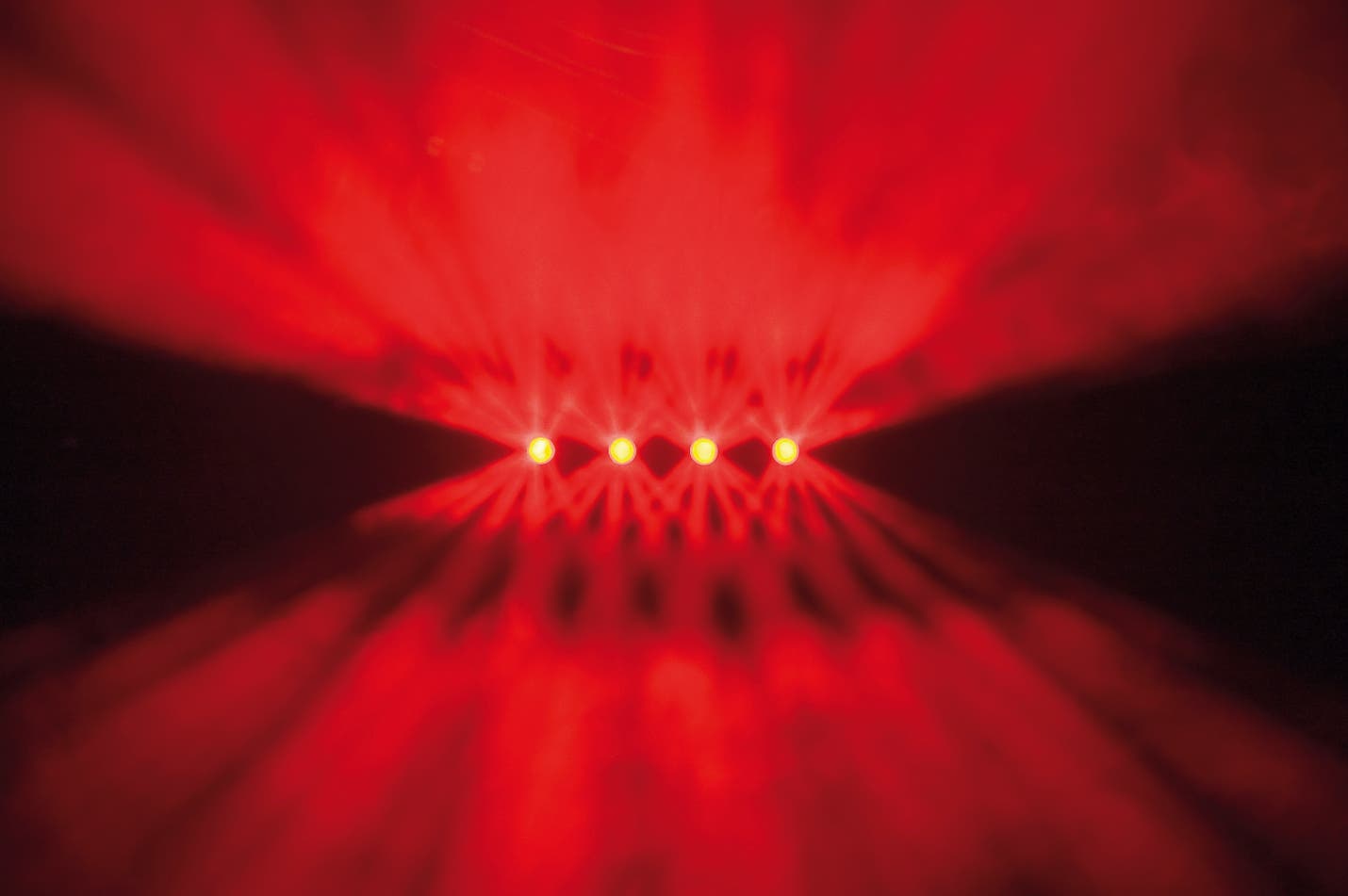 Dynamic LED 25W LED Effect Light - Showtec | Bellalite Dynamic LED 25W LED Effect Light - Showtec | Bellalite