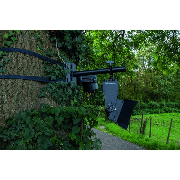 Tree & Pole Mounting Bracket MKII - Showgear | Bellalite Tree & Pole Mounting Bracket MKII - Showgear | Bellalite