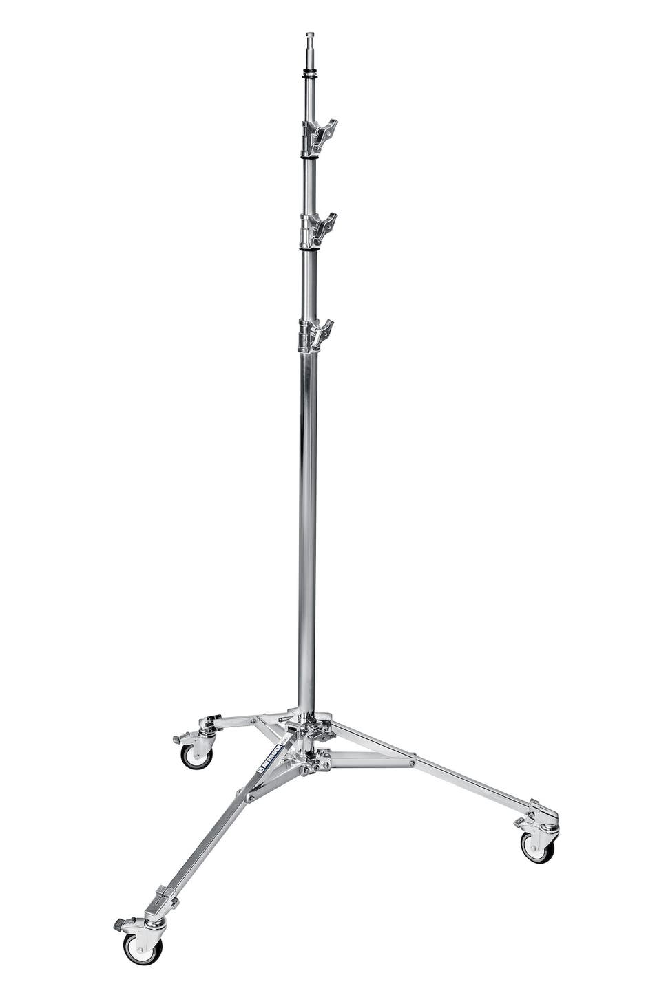 Avenger Roller Stand 43 With low base - Avenger | Bellalite Avenger Roller Stand 43 With low base - Avenger | Bellalite
