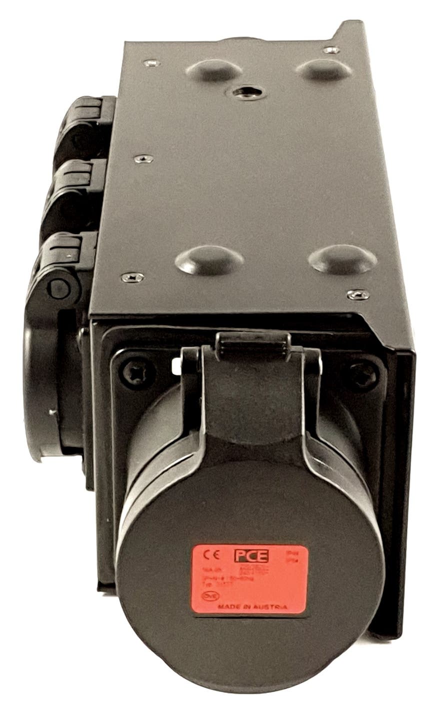 StagePort RPL16S-MKII CEE16 5P IN / 3x Schuko + CEE16 UT - Rigport | Bellalite StagePort RPL16S-MKII CEE16 5P IN / 3x Schuko + CEE16 UT - Rigport | Bellalite