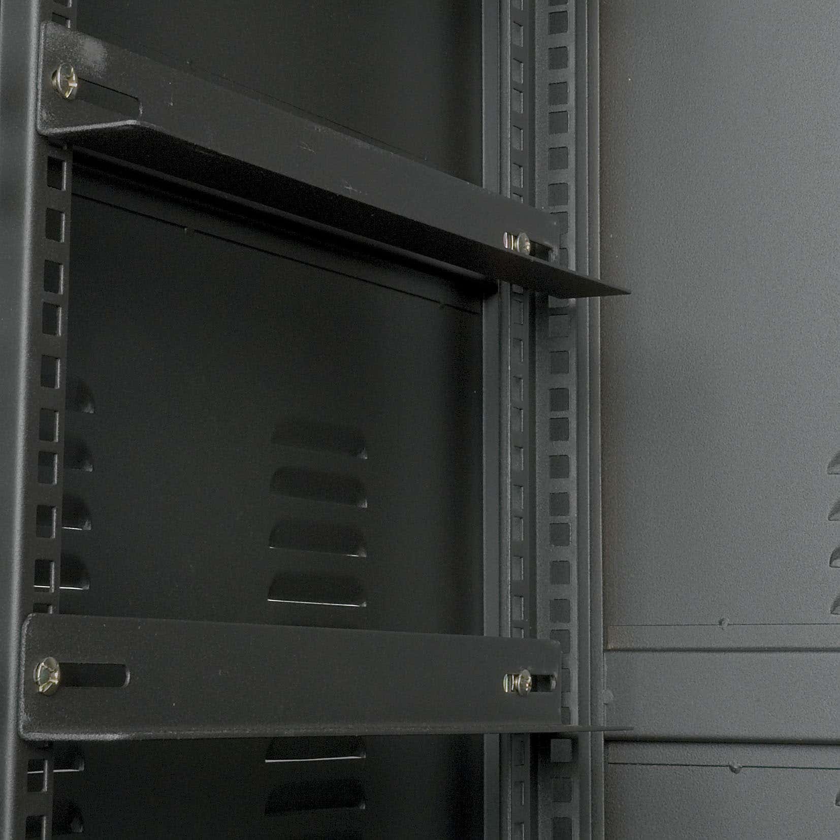 Rackcase Pro Metal Equipment Rack 16U - Showgear | Bellalite Rackcase Pro Metal Equipment Rack 16U - Showgear | Bellalite