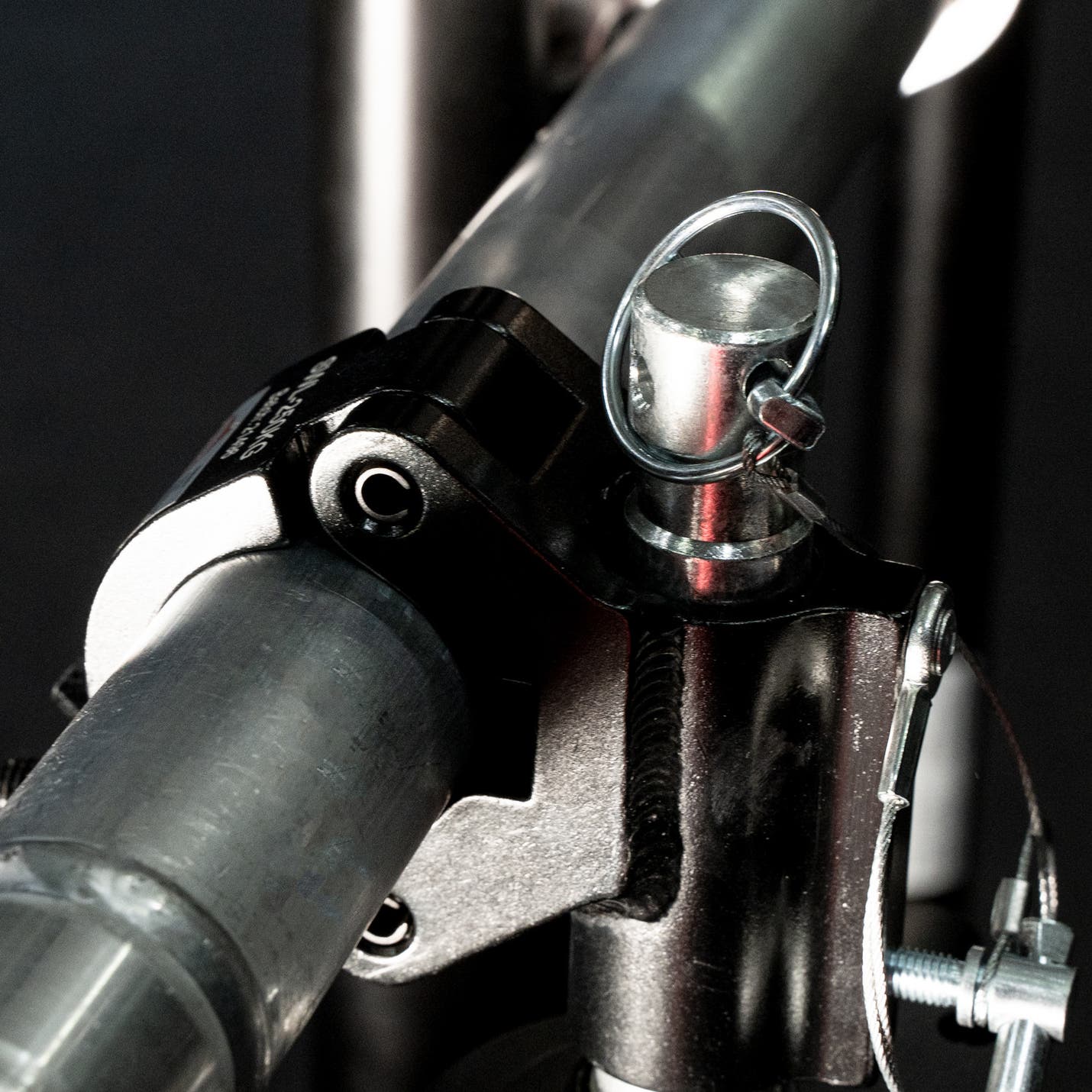 DT PRO-Studio-Clamp Easy 250kg Svart - Duratruss | Bellalite DT PRO-Studio-Clamp Easy 250kg Svart - Duratruss | Bellalite