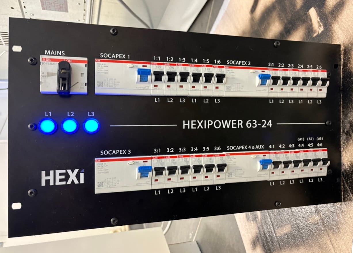 Hexipower PDU 63-24 Socapex - HEXI | Bellalite Hexipower PDU 63-24 Socapex - HEXI | Bellalite