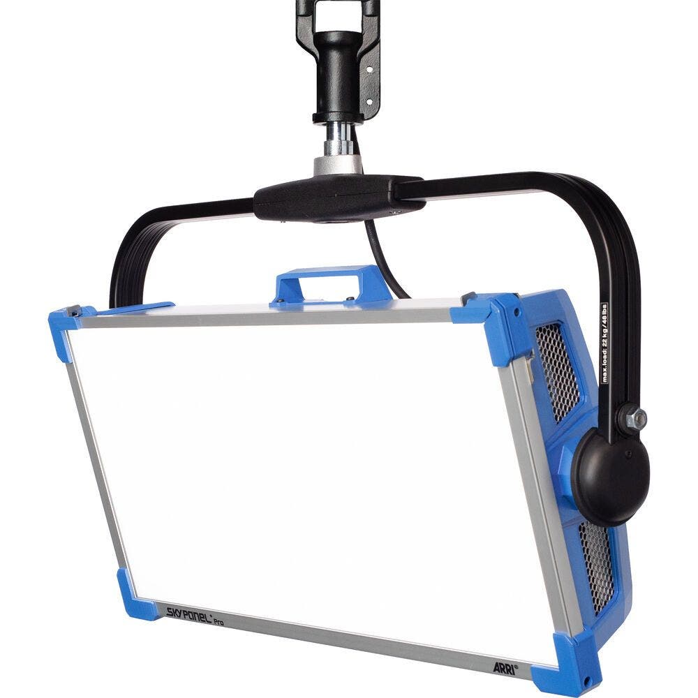 ARRI SkyPanel S60 Pro Set MAN blue/silver (Schuko) - Arri | Bellalite ARRI SkyPanel S60 Pro Set MAN blue/silver (Schuko) - Arri | Bellalite