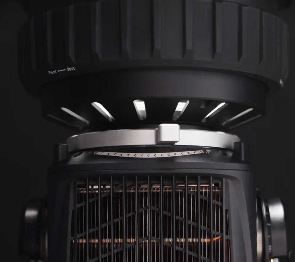 Aputure Storm 400x   - APUTURE | Bellalite