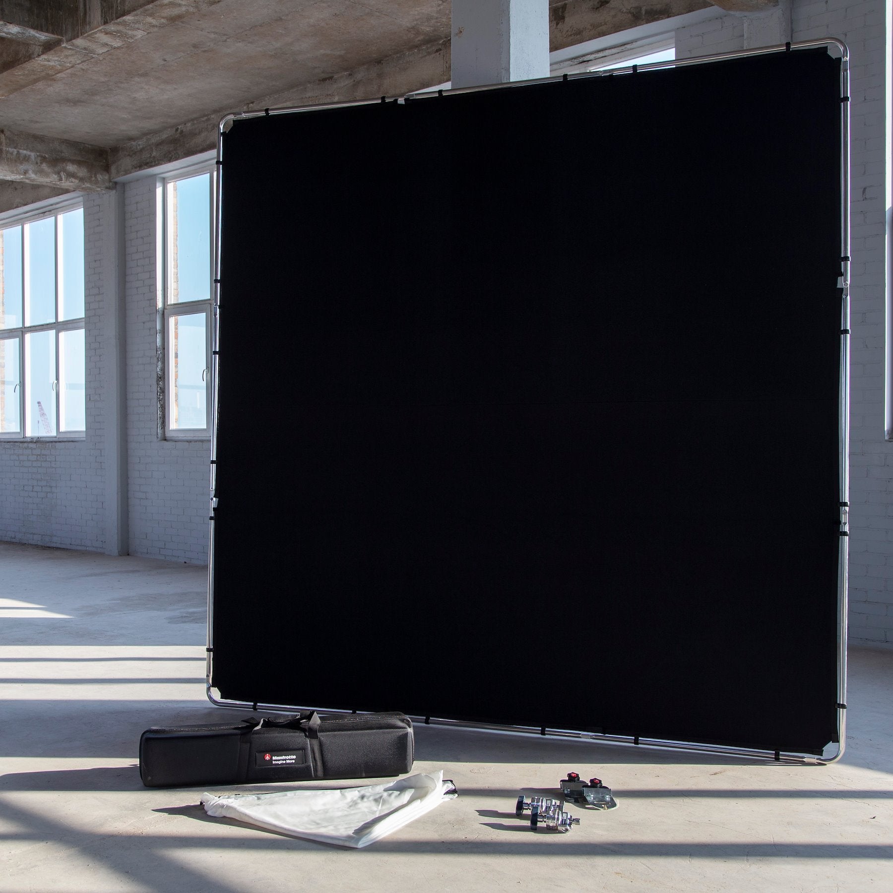 Manfrotto Pro Scrim All In One Kit XL 2,9m x 2,9m - Manfrotto | Bellalite