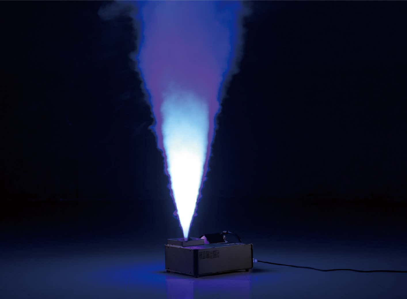 Antari Z-1520 RGB Two-Way Fog Jet - Antari | Bellalite Antari Z-1520 RGB Two-Way Fog Jet - Antari | Bellalite