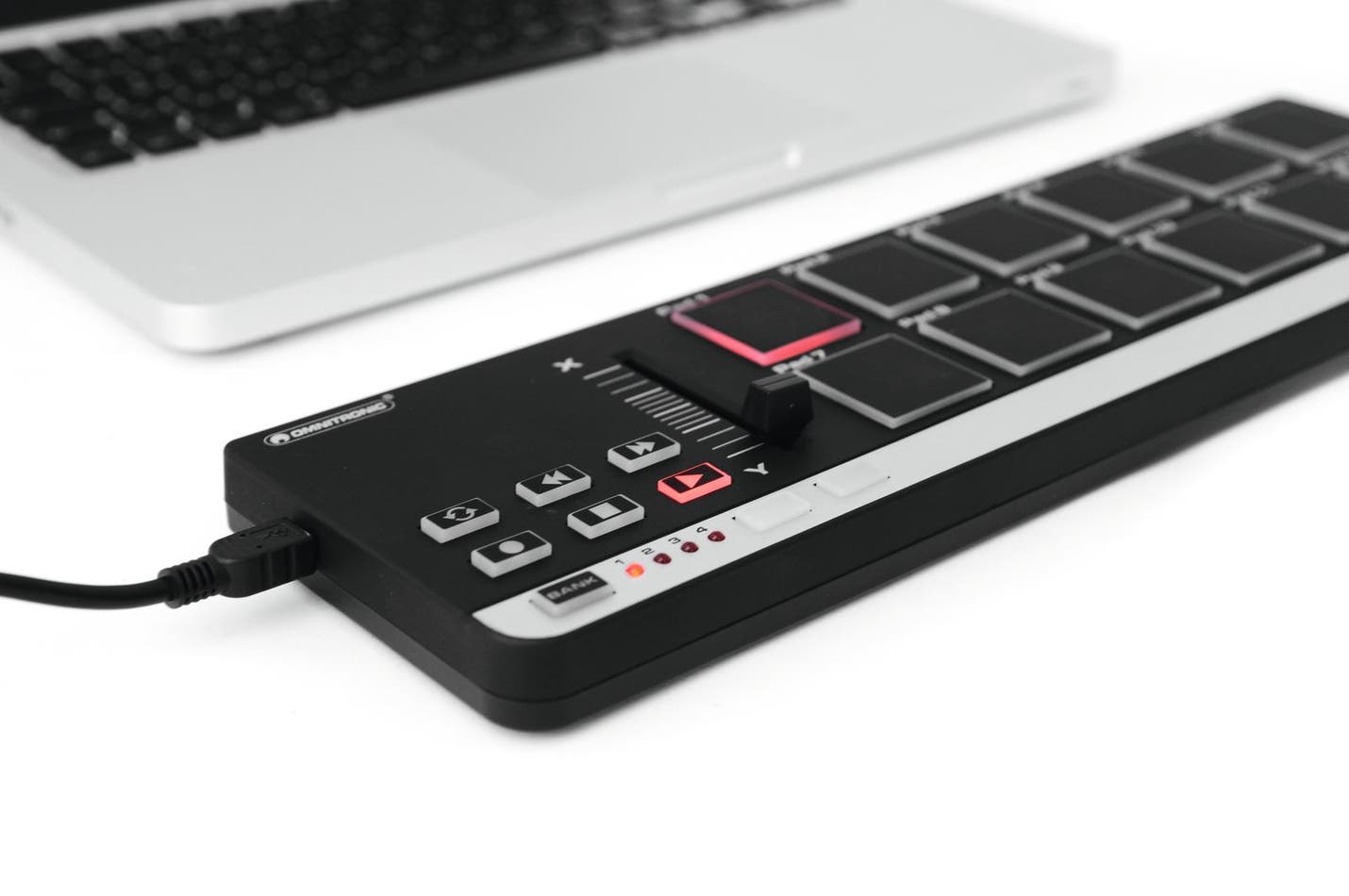 PAD-12 MIDI Controller 12 pads - Omnitronic | Bellalite PAD-12 MIDI Controller 12 pads - Omnitronic | Bellalite