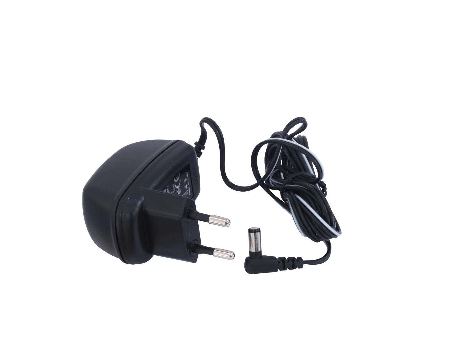 Little Helper LH-050 Phantom Power Adapter - Omnitronic | Bellalite Little Helper LH-050 Phantom Power Adapter - Omnitronic | Bellalite