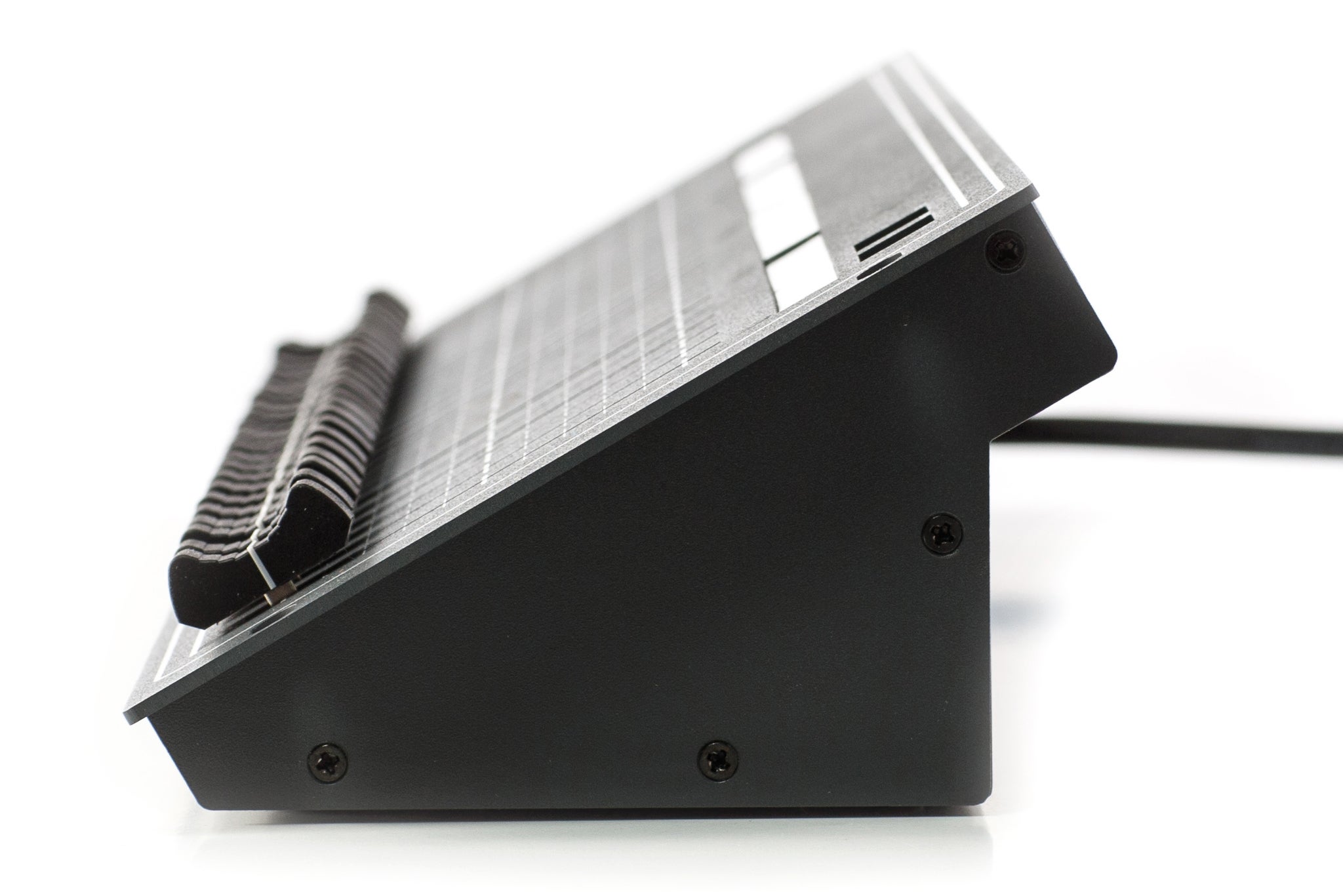 SimpleDesk 24  - Ehrgeiz | Bellalite