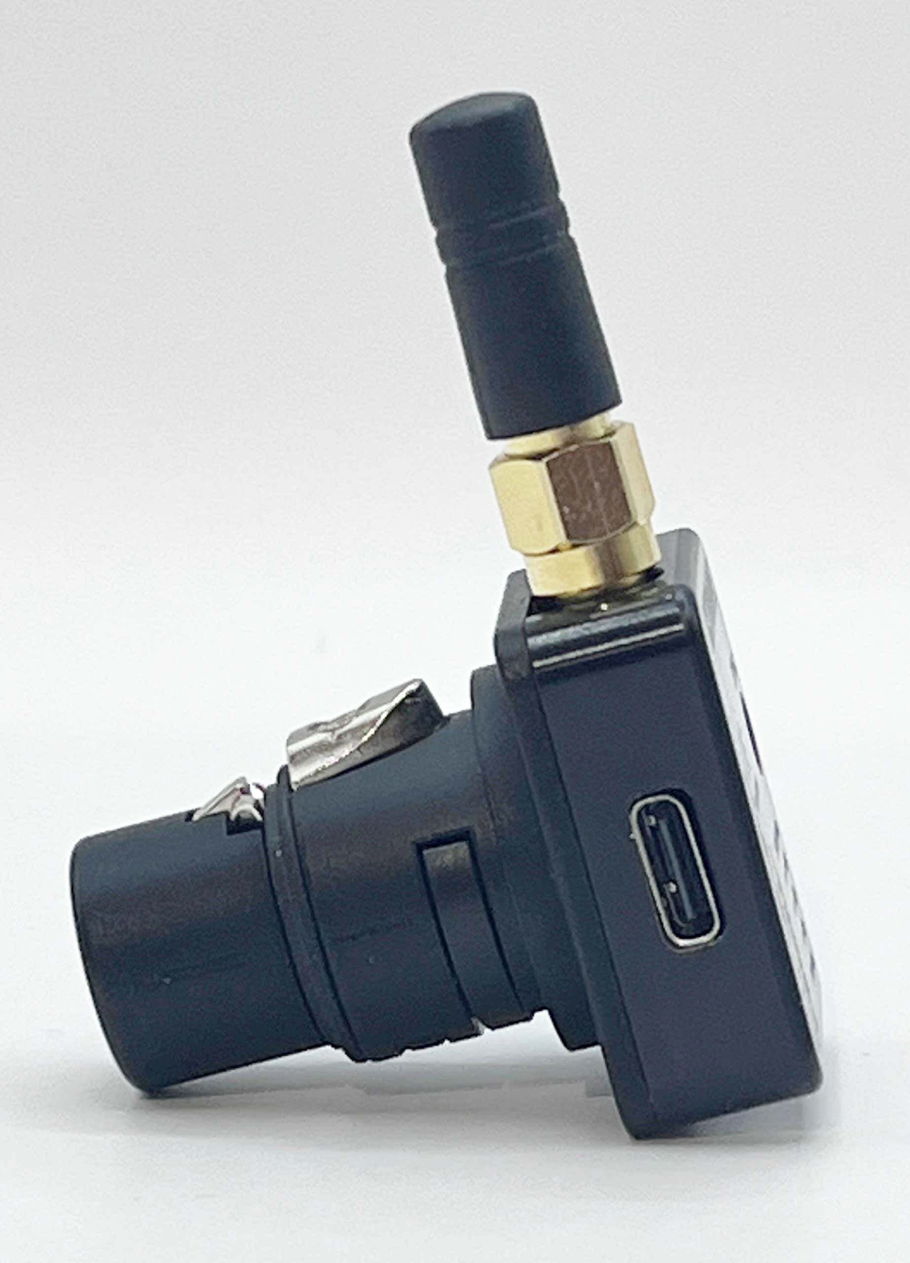 Skynode Plug & Play Wireless DMX Receiver - Cinelex | Bellalite Skynode Plug & Play Wireless DMX Receiver - Cinelex | Bellalite