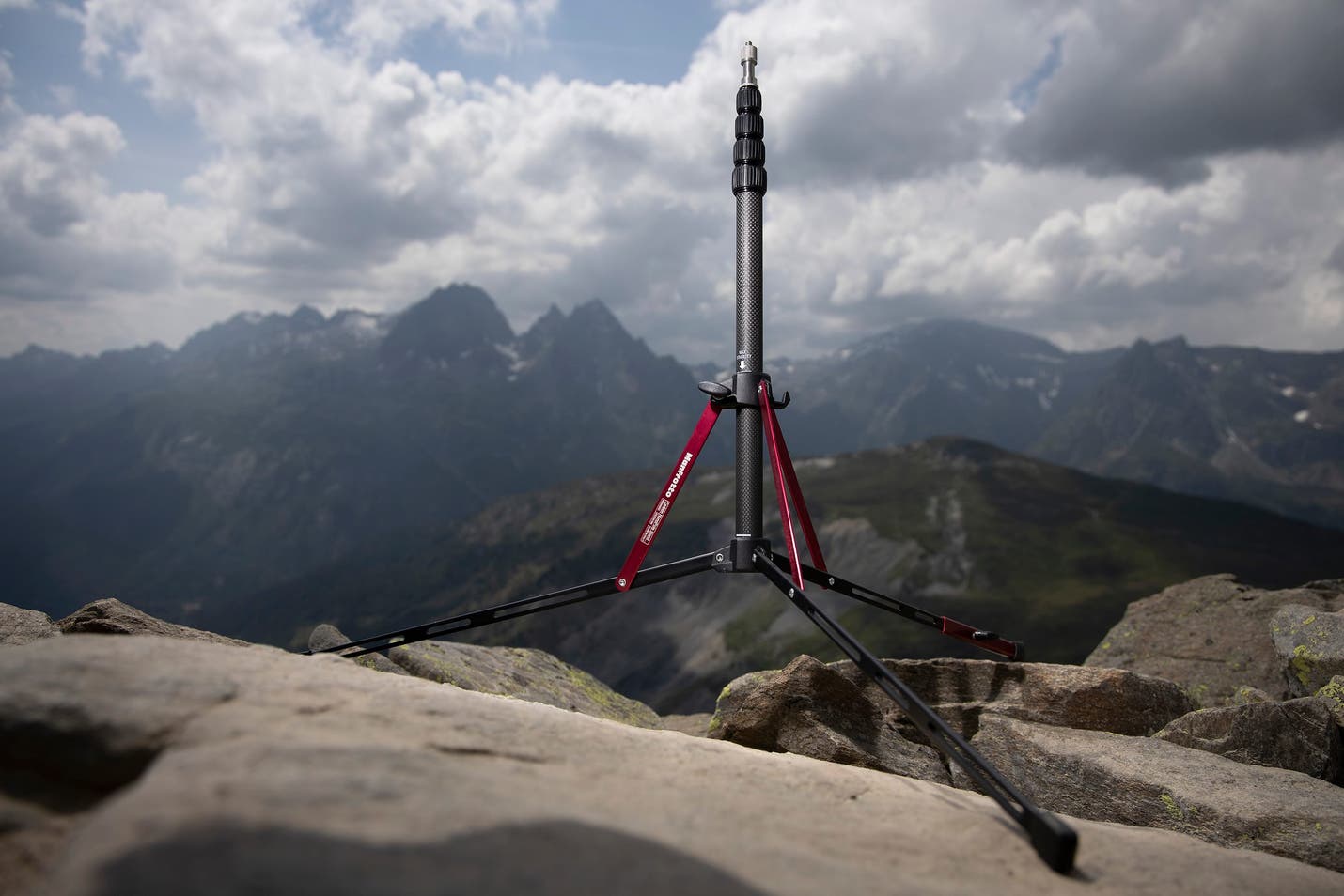 Manfrotto Carbon Nanopole Stand - Manfrotto | Bellalite Manfrotto Carbon Nanopole Stand - Manfrotto | Bellalite