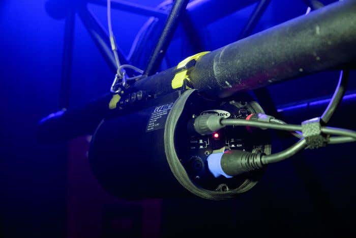TRUSS BOOSTER RDM 1-6 5-pole XLR - Showtec | Bellalite TRUSS BOOSTER RDM 1-6 5-pole XLR - Showtec | Bellalite