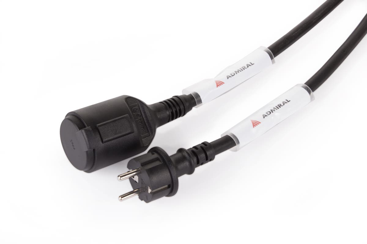 Skarvkabel Admiral H07RN-F 3x 1.5mm² - Admiral Staging | Bellalite Skarvkabel Admiral H07RN-F 3x 1.5mm² - Admiral Staging | Bellalite