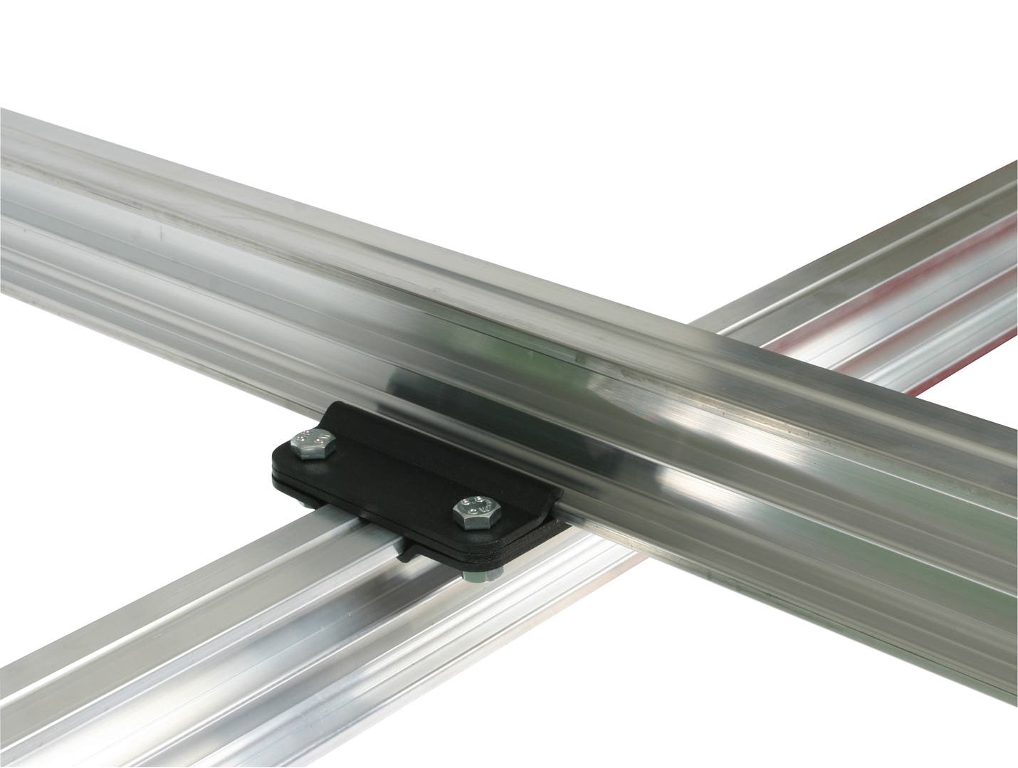 Doughty Studio Rail 90° Crossover Bracket Supplied With 4 x Rail Clamps - Doughty | Bellalite Doughty Studio Rail 90° Crossover Bracket Supplied With 4 x Rail Clamps - Doughty | Bellalite