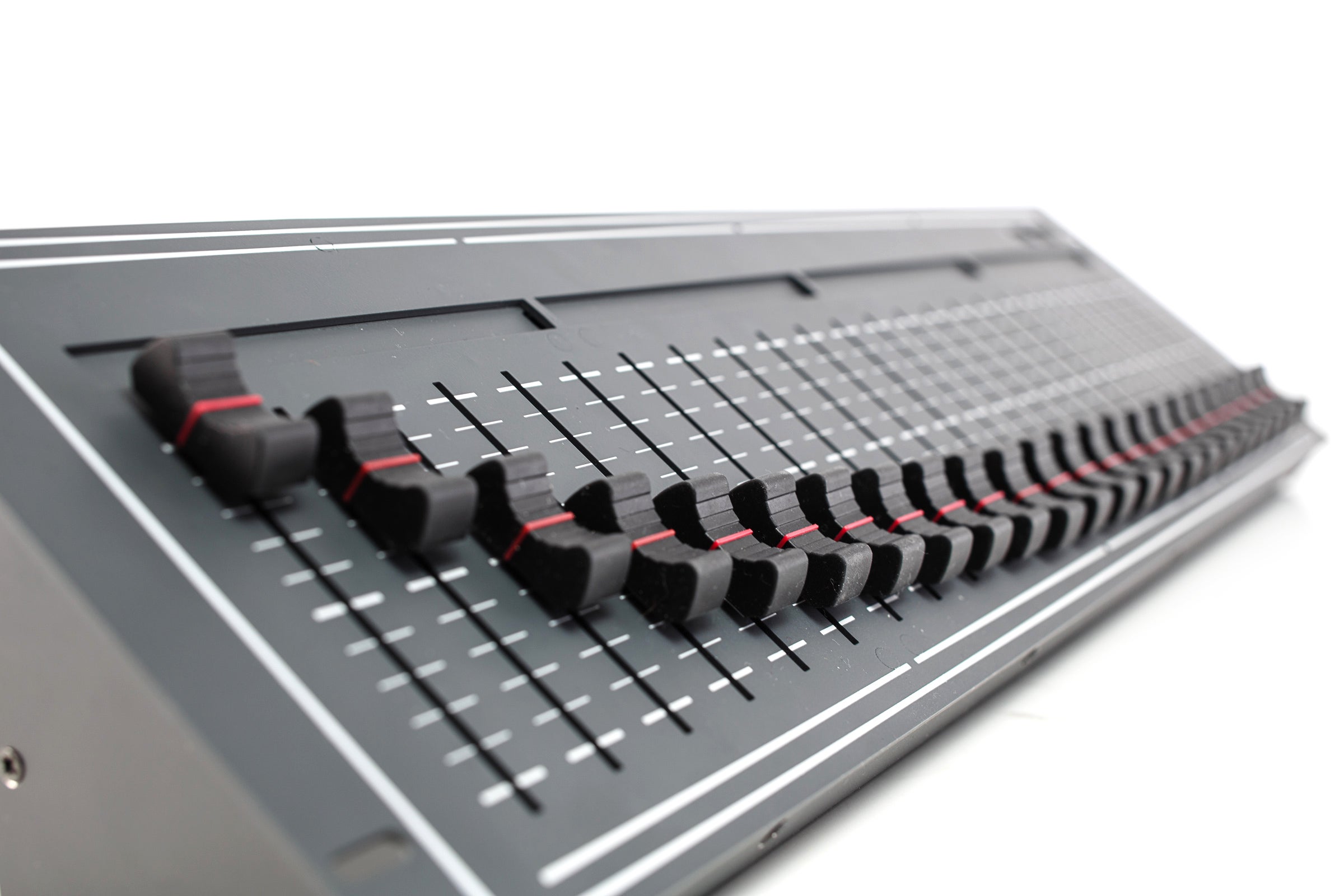 SimpleDesk 24  - Ehrgeiz | Bellalite