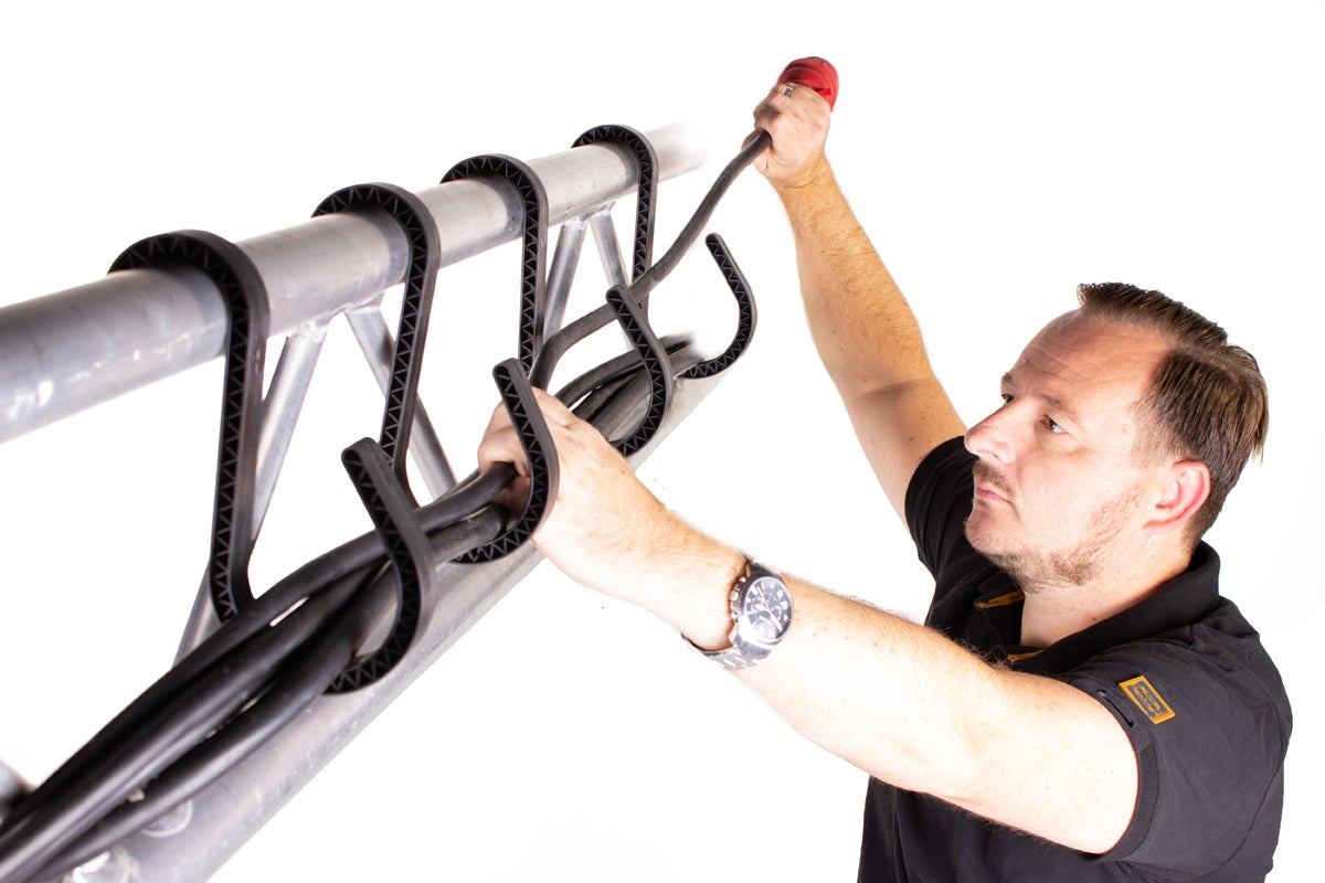 Admiral Cable Hook 48x 80mm  - Admiral Staging | Bellalite