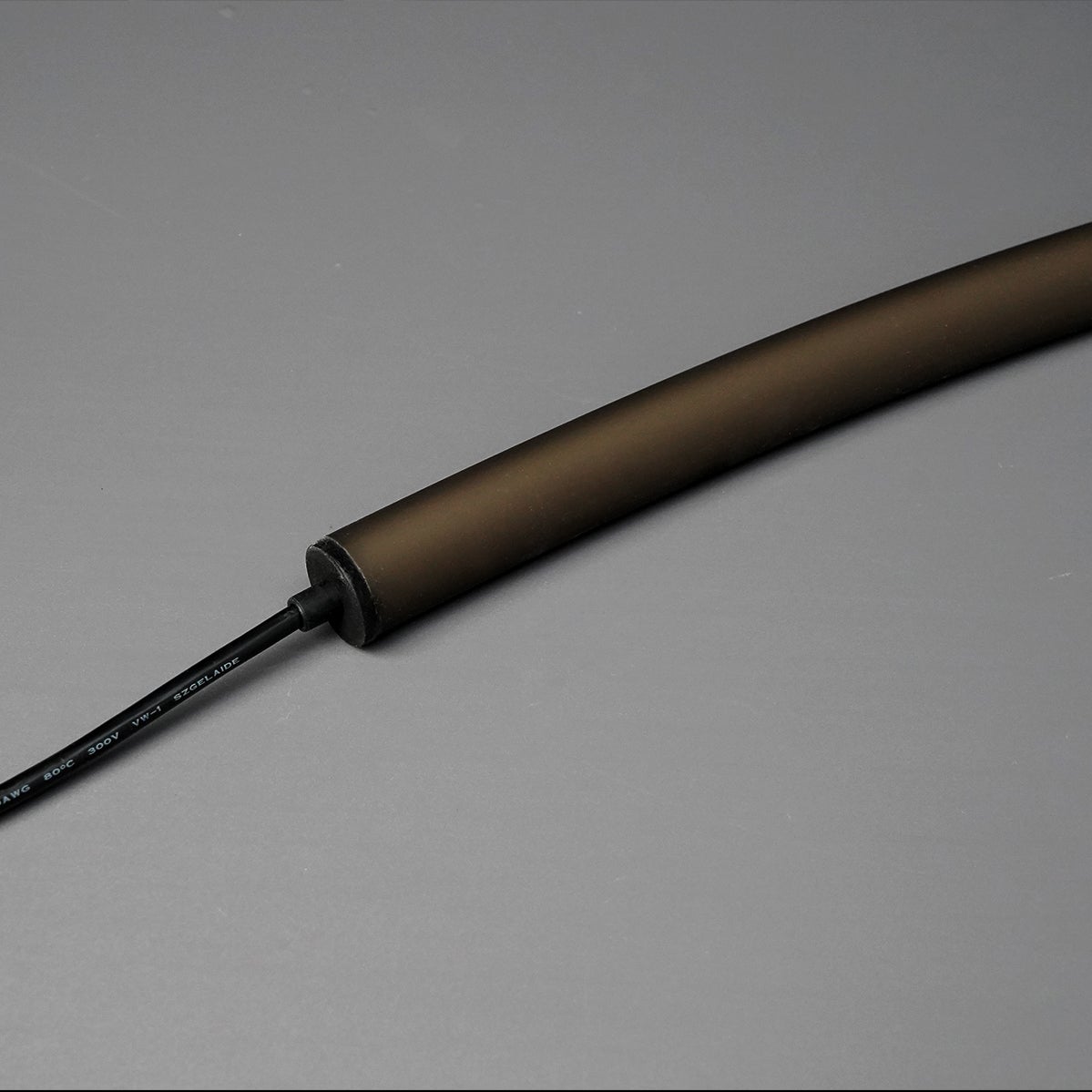 Colors Silicone Neon Strip NNR25 RGB SPI 360° Svart IP65 - Colors | Bellalite