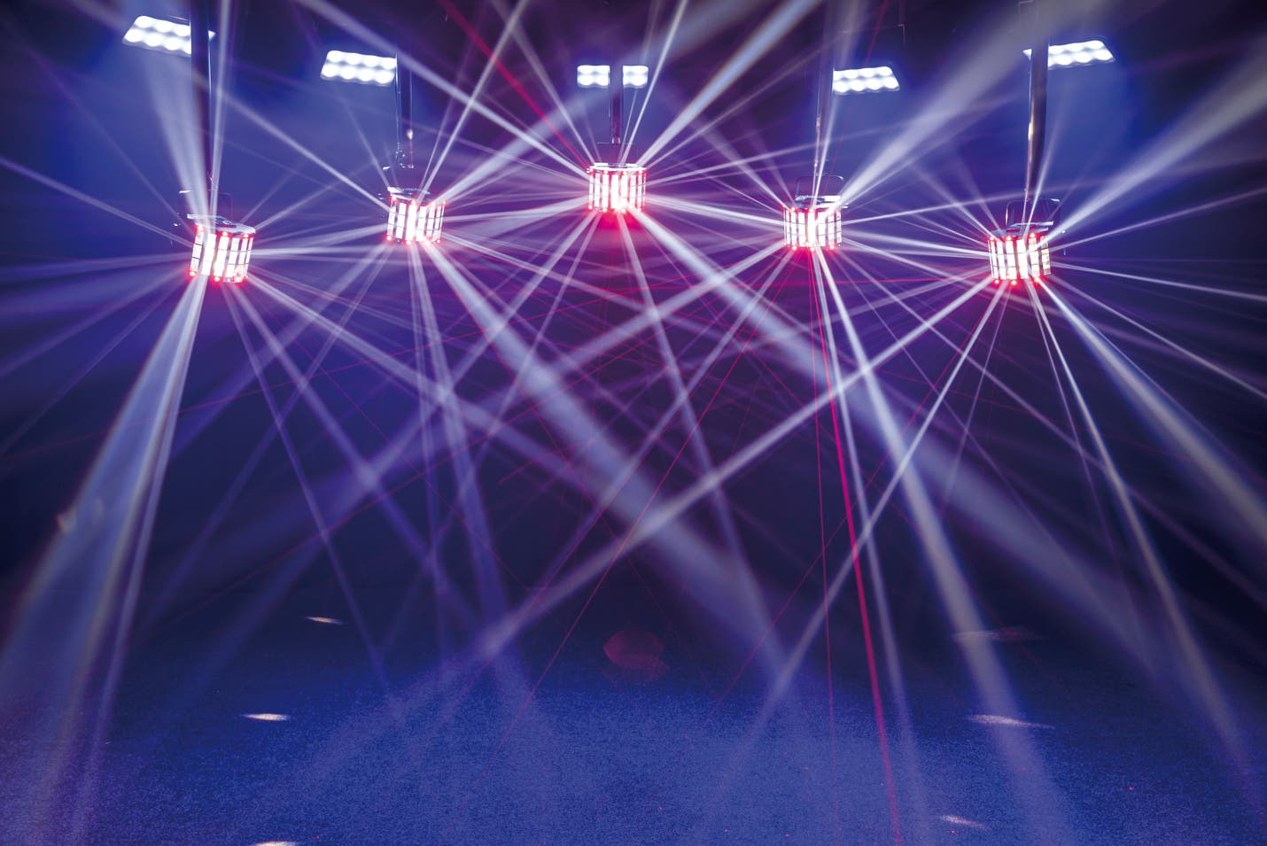 Energetic XL 3-in-1 Light Effect - Showtec | Bellalite Energetic XL 3-in-1 Light Effect - Showtec | Bellalite