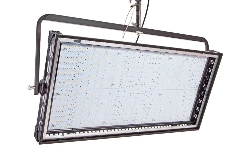 Kino Flo Image L80 LED DMX Yoke Mount - KINOFLO | Bellalite Kino Flo Image L80 LED DMX Yoke Mount - KINOFLO | Bellalite