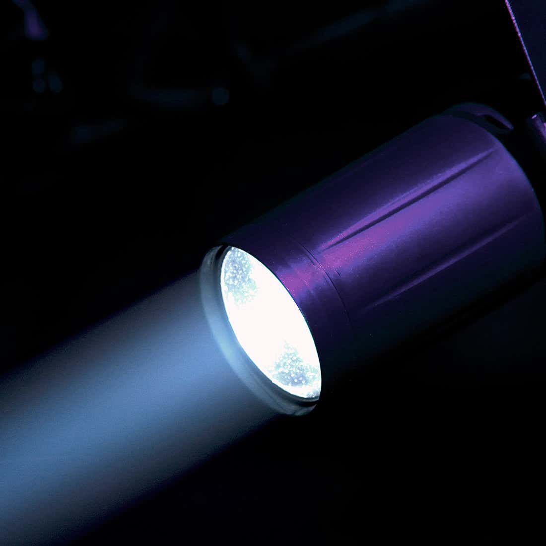 Pinspot LED II - ADJ | Bellalite Pinspot LED II - ADJ | Bellalite