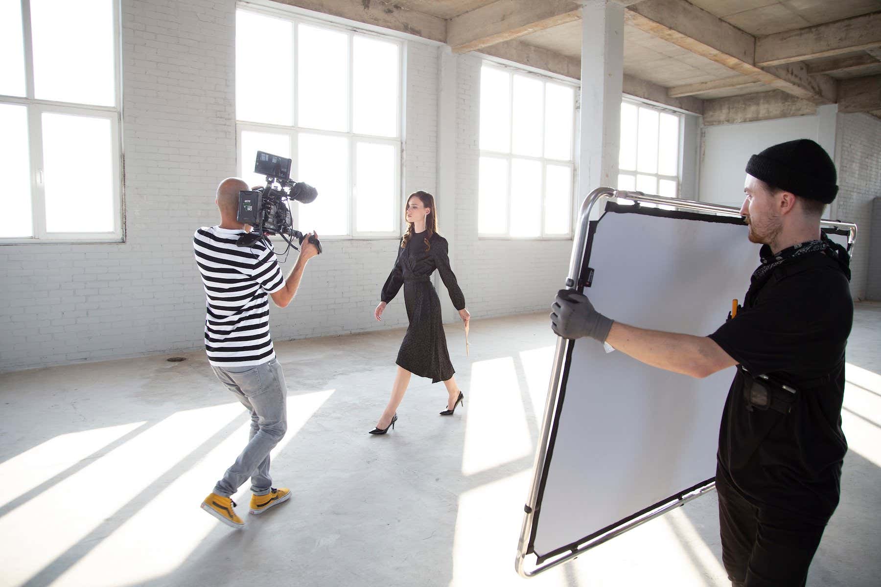 Manfrotto Pro Scrim All In One Kit Med 1,1m x 2m - Manfrotto | Bellalite Manfrotto Pro Scrim All In One Kit Med 1,1m x 2m - Manfrotto | Bellalite