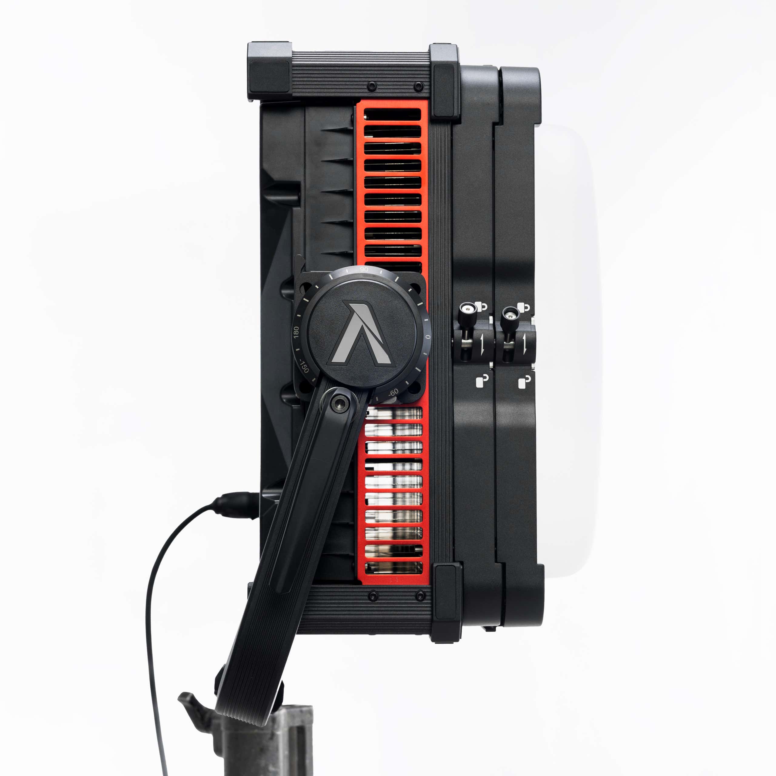 Aputure Nova II 2x1 Hard Rolling Case Kit - APUTURE | Bellalite Aputure Nova II 2x1 Hard Rolling Case Kit - APUTURE | Bellalite
