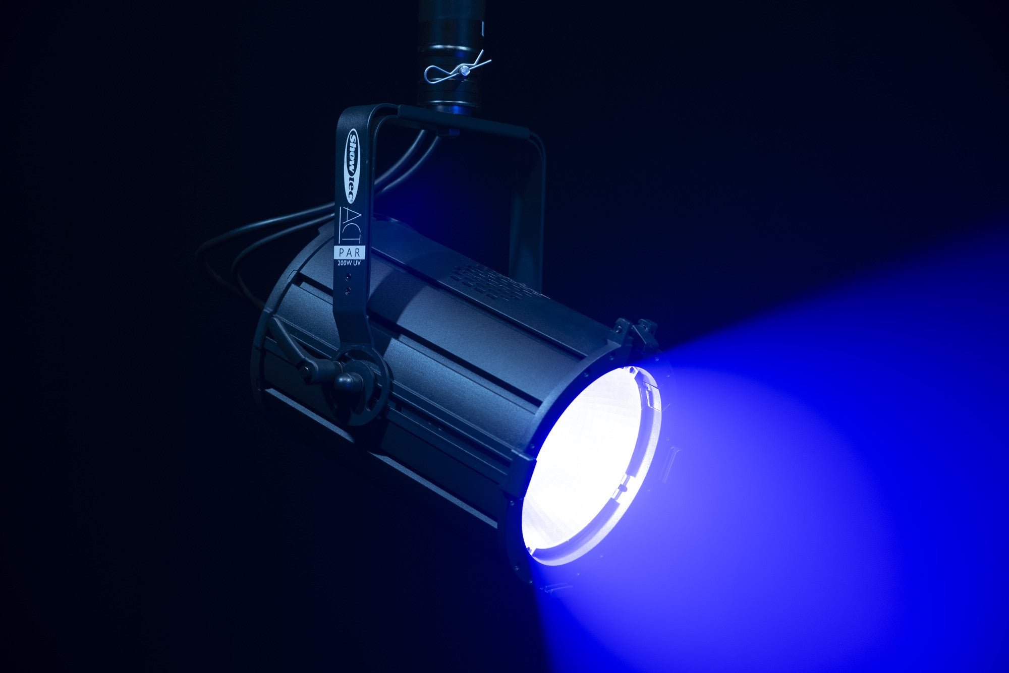 ACT Par 200W UV  - Showtec | Bellalite