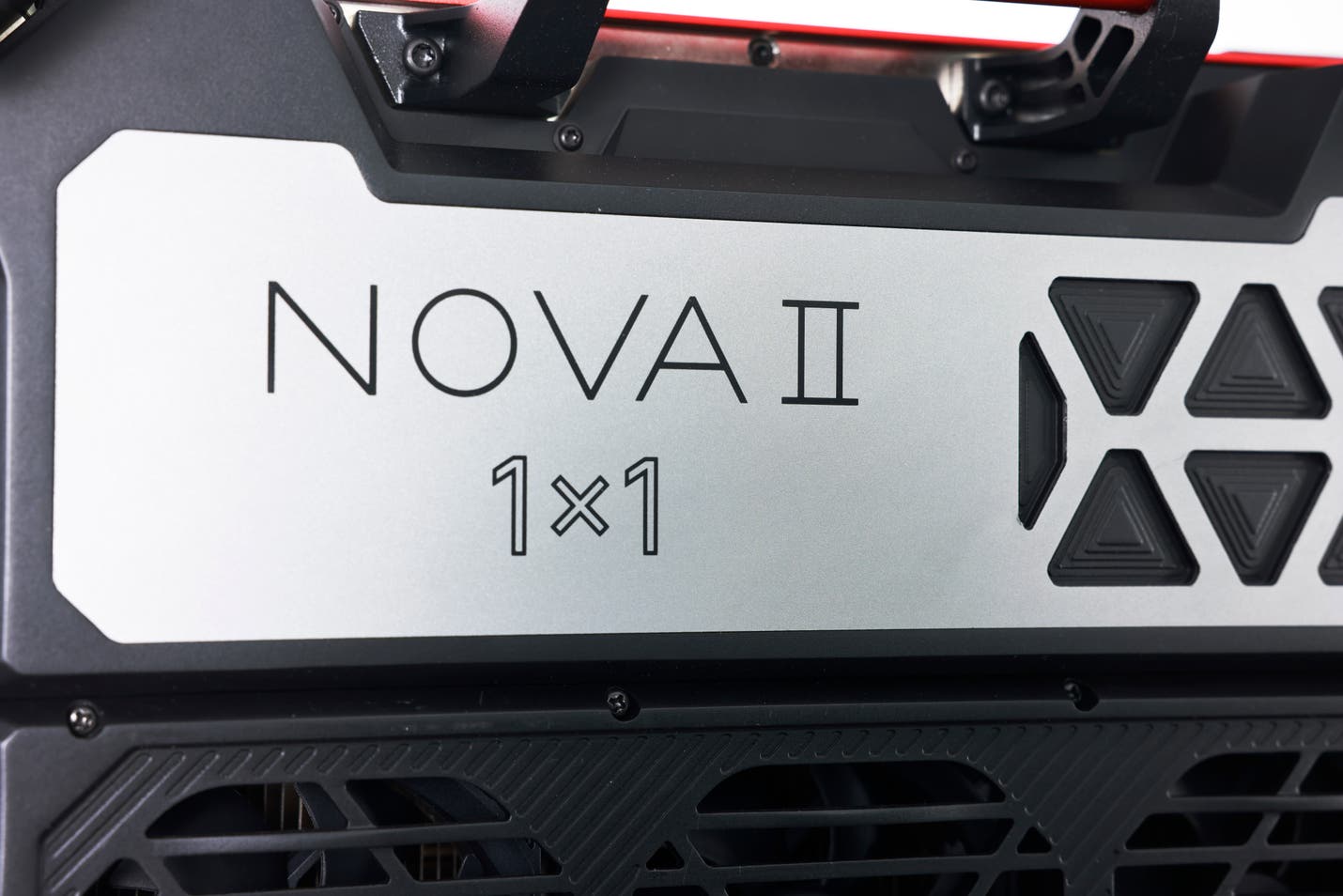 Aputure Nova II 1x1 (No Case) - APUTURE | Bellalite Aputure Nova II 1x1 (No Case) - APUTURE | Bellalite