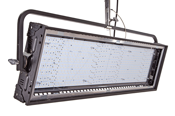 Kino Flo Image L40 LED DMX Yoke Mount - KINOFLO | Bellalite