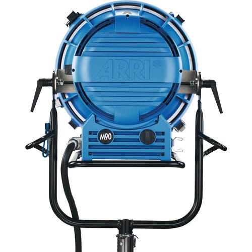 ARRI M-Series M90 Basic Set International (VEAM) - Arri | Bellalite ARRI M-Series M90 Basic Set International (VEAM) - Arri | Bellalite