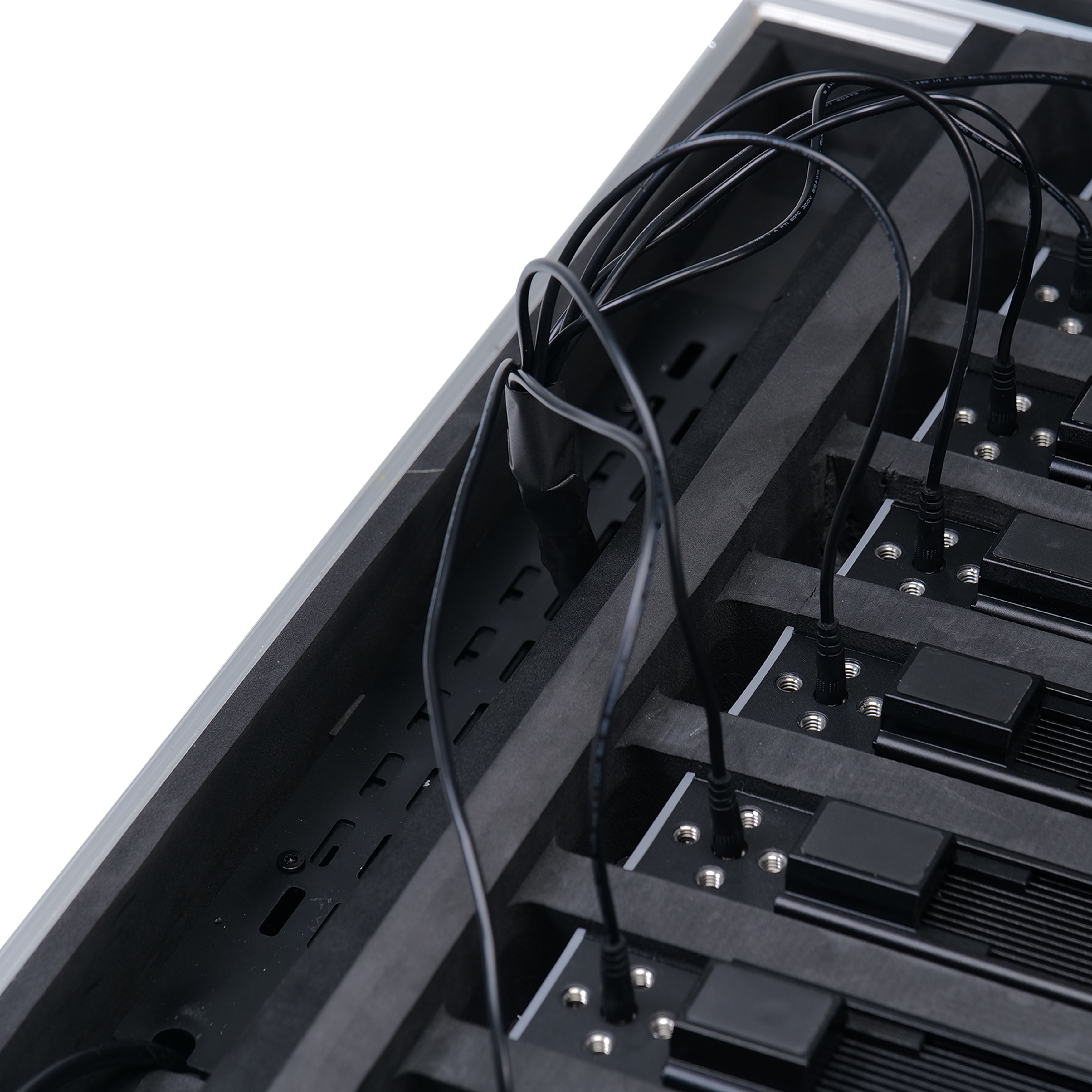 Aputure INFINIBAR PB12 8-Light Kit   - APUTURE | Bellalite