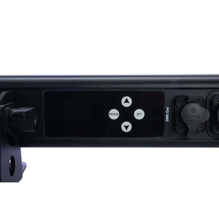 Cameleon PixelBar 15Q6 Tour - Showtec | Bellalite Cameleon PixelBar 15Q6 Tour - Showtec | Bellalite