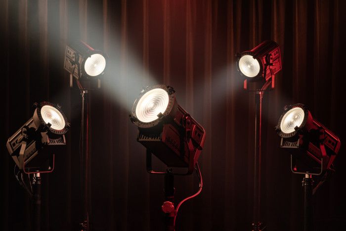 Performer Fresnel 2200 DDT  - Showtec | Bellalite